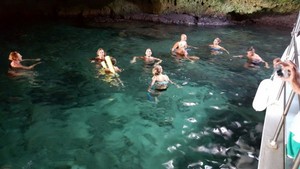 grotte-polignano-a-mare.jpg